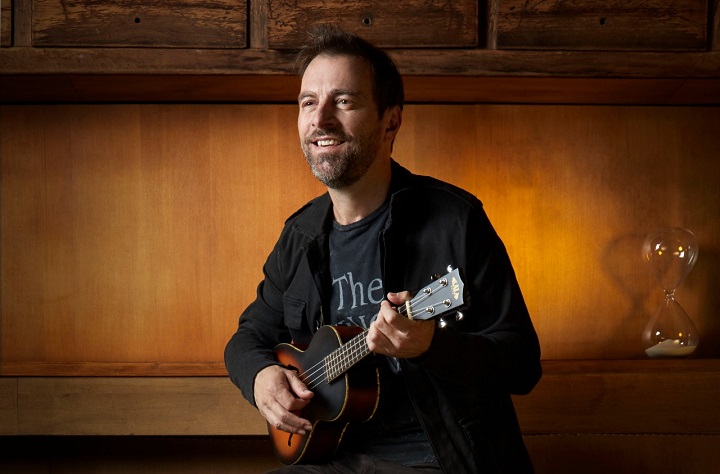 -El cantante y compositor argentino-estadounidense Kevin Johansen ofrecerá 4 conciertos temáticos en Stream Live.