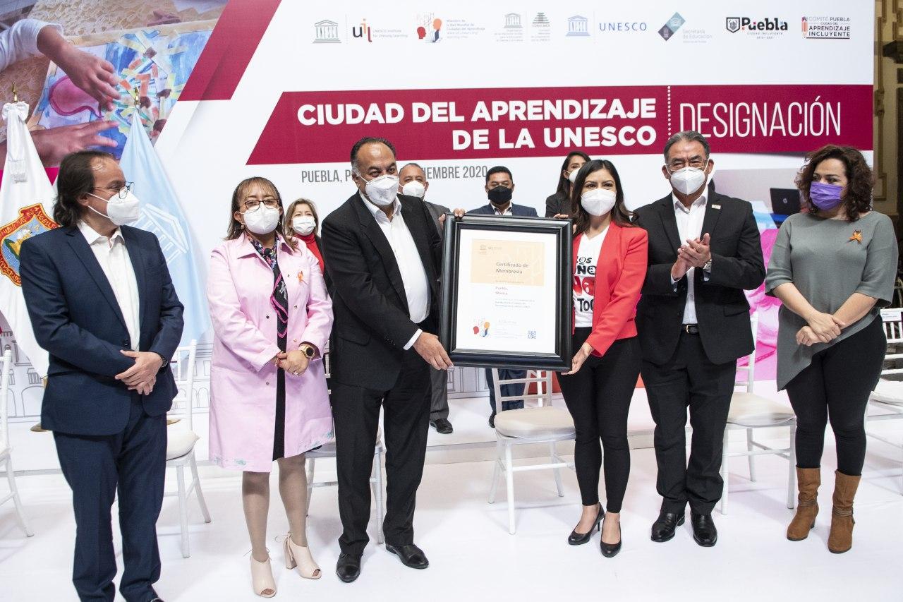 Ayuntamiento de Puebla, oficializa ingreso a la Red de Ciudades del Aprendizaje