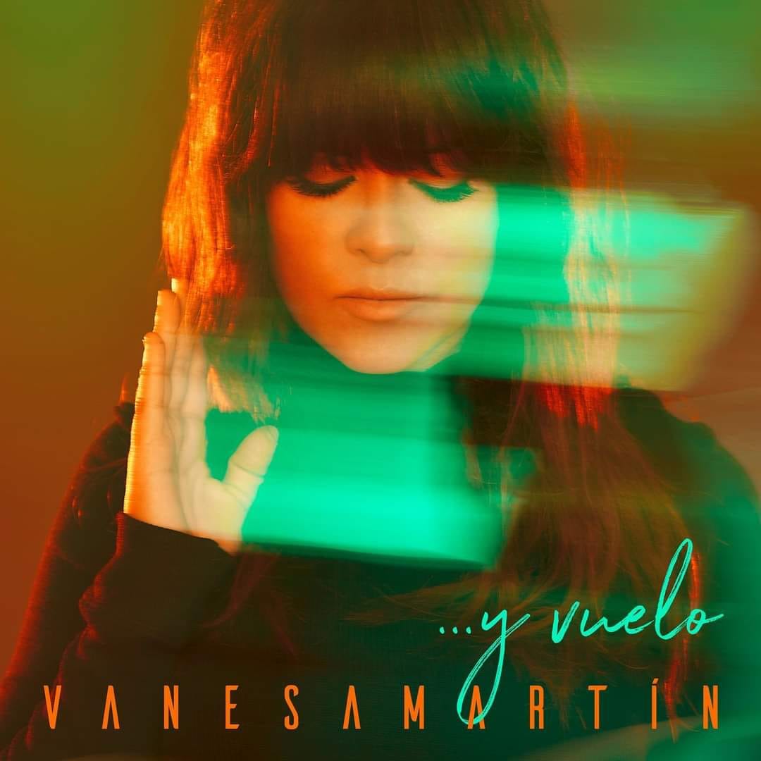 -“…Y vuelo”: nueva canción de Vanesa Martín. Una canción que incita a vivir intensamente.