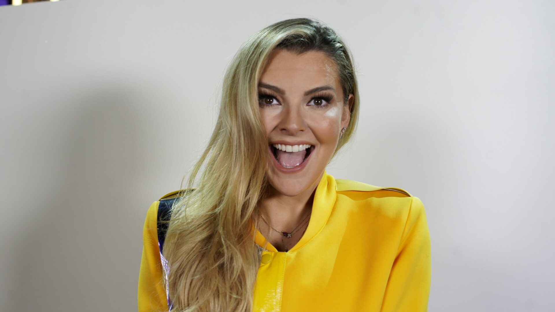 -Marjoire de Sousa (Duende) y Dulce (Medusa) develaron su identidad en el segundo programa de “¿Quién es la Máscara?”.