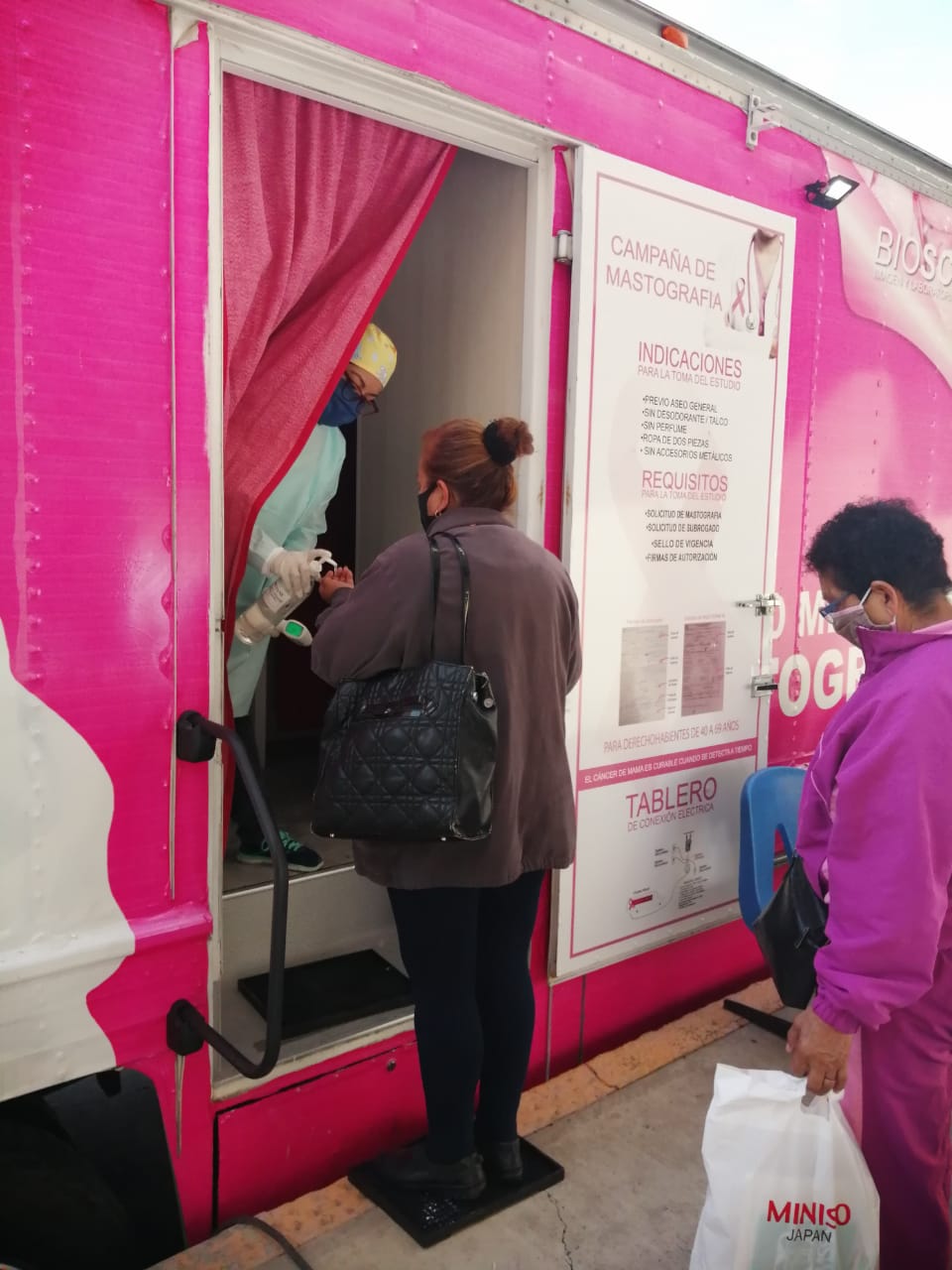 “Refuerza IMSS estrategia de detección oportuna de cáncer de mama a través de mastógrafos móviles”