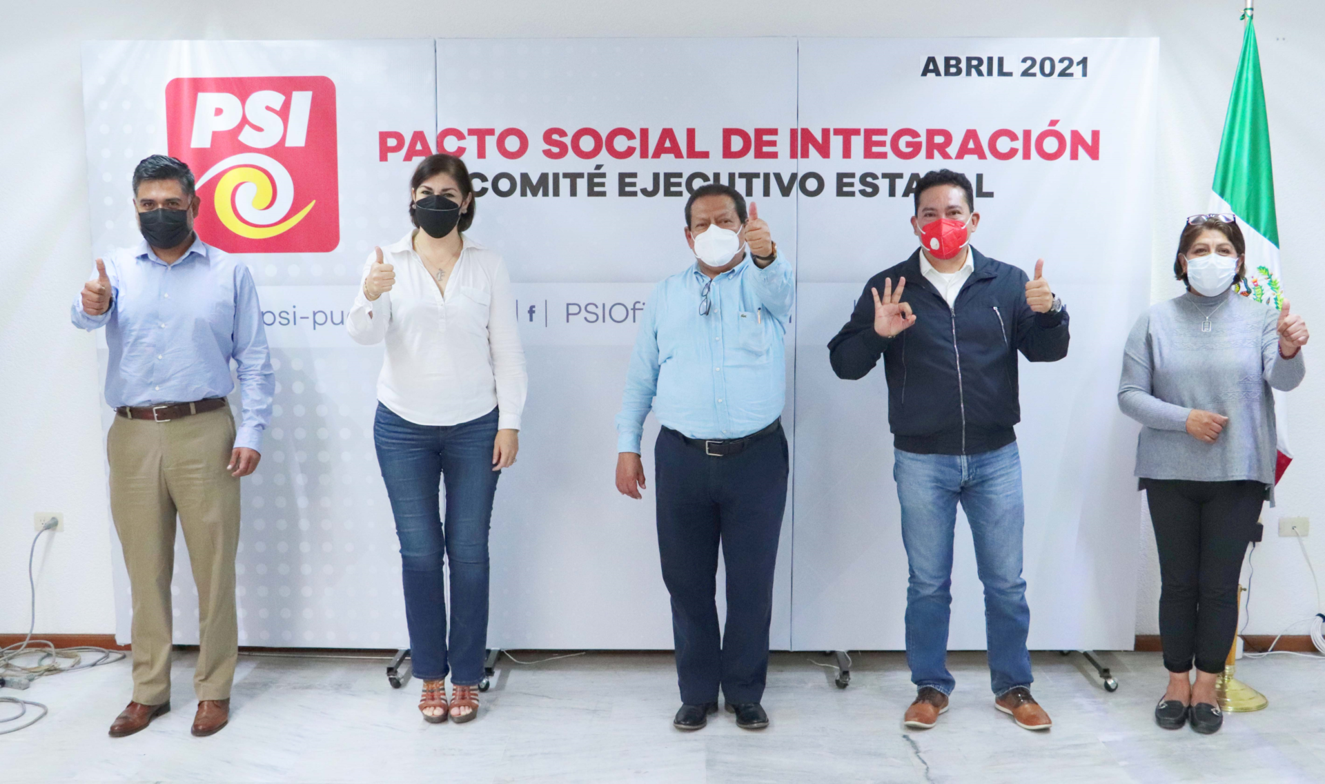 El presidente Carlos Navarro se reunió con aspirantes del PSI a los distritos 7 y 18 locales