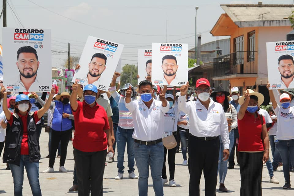Gerardo Campos ofrece gestionar más servicios públicos para Juntas Auxiliares de Tochtepec