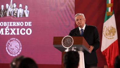 GIRO DEMOCRATiCO!. Un honor estar con Obrador!