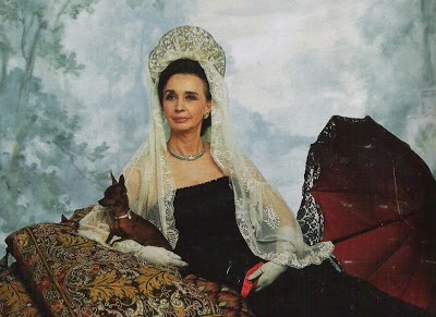 SIN LIMITES. El Padre, la Madre y la Abuela de la Patria…