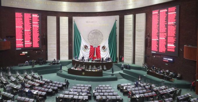 Diputados y senadores eligen al diputado Sergio Gutiérrez Luna, como presidente de la Comisión Permanente