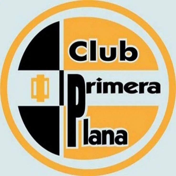 EN LAS NUBES. Del Club Primera Plana 