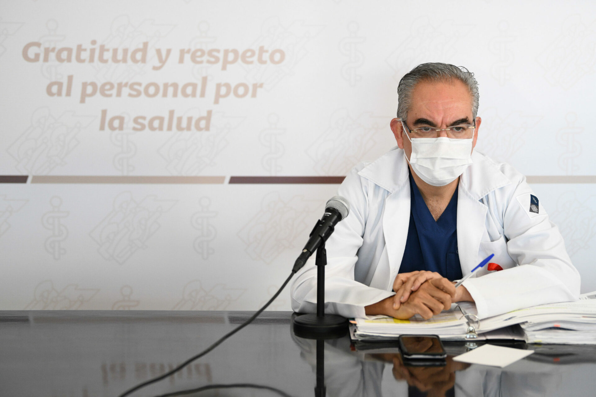 Llama Salud a extremar medidas preventivas para controlar virus SARS-CoV-2