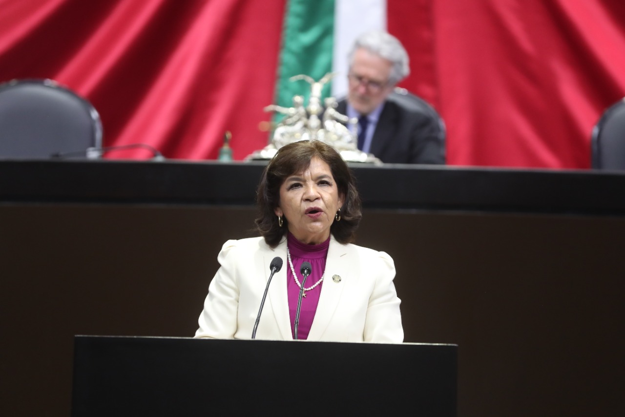 Proponen garantizar aplicación de la vacuna contra el Covid-19 a mujeres embarazadas