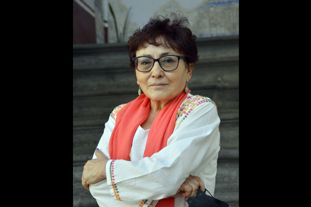 Enseñar es una labor que me sigue dando muchas satisfacciones: Lilia Alarcón y Pérez, más de 50 años como docente