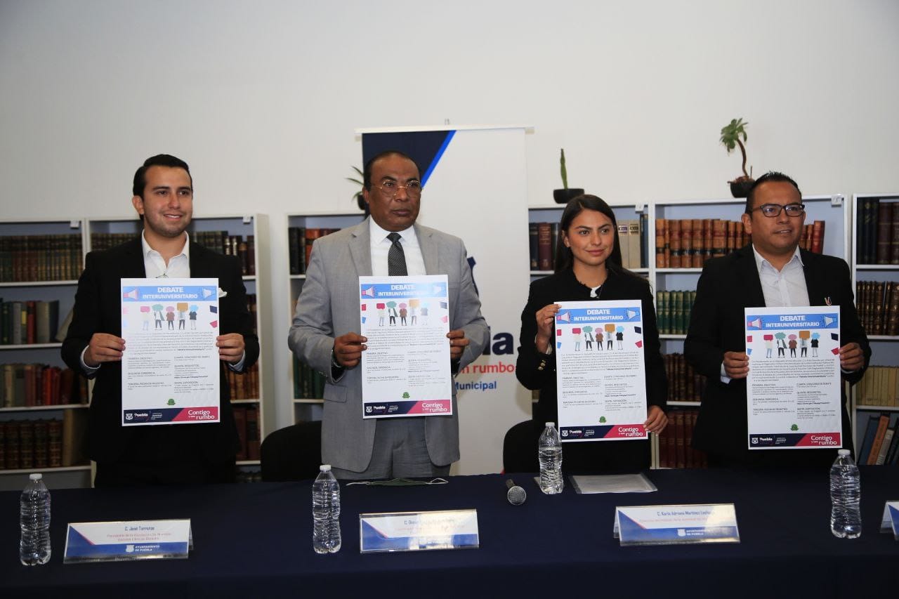 IJMP abre espacio de participación y debate para universitarios
