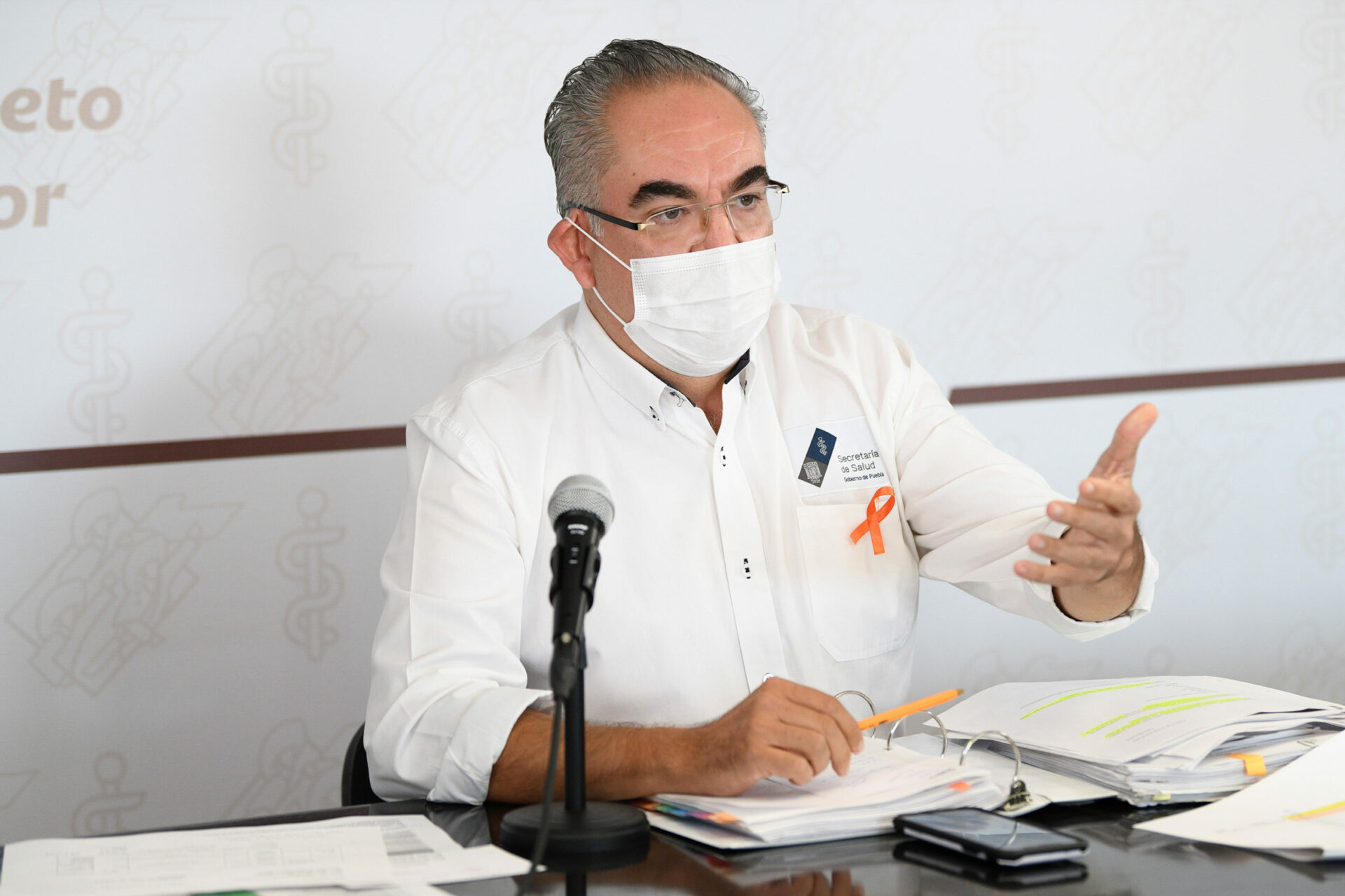 Disponibles 840 puntos de vacunación para adultos mayores y trabajadores del sector: Salud