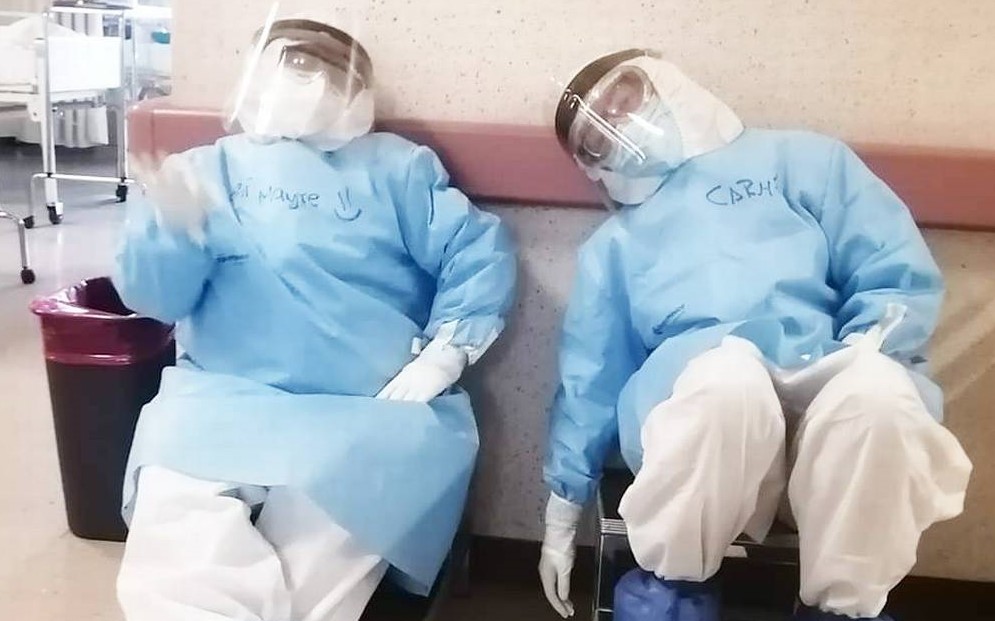 Médicos de México niegan que haya déficit; se oponen a que el gobierno contrate cubanos