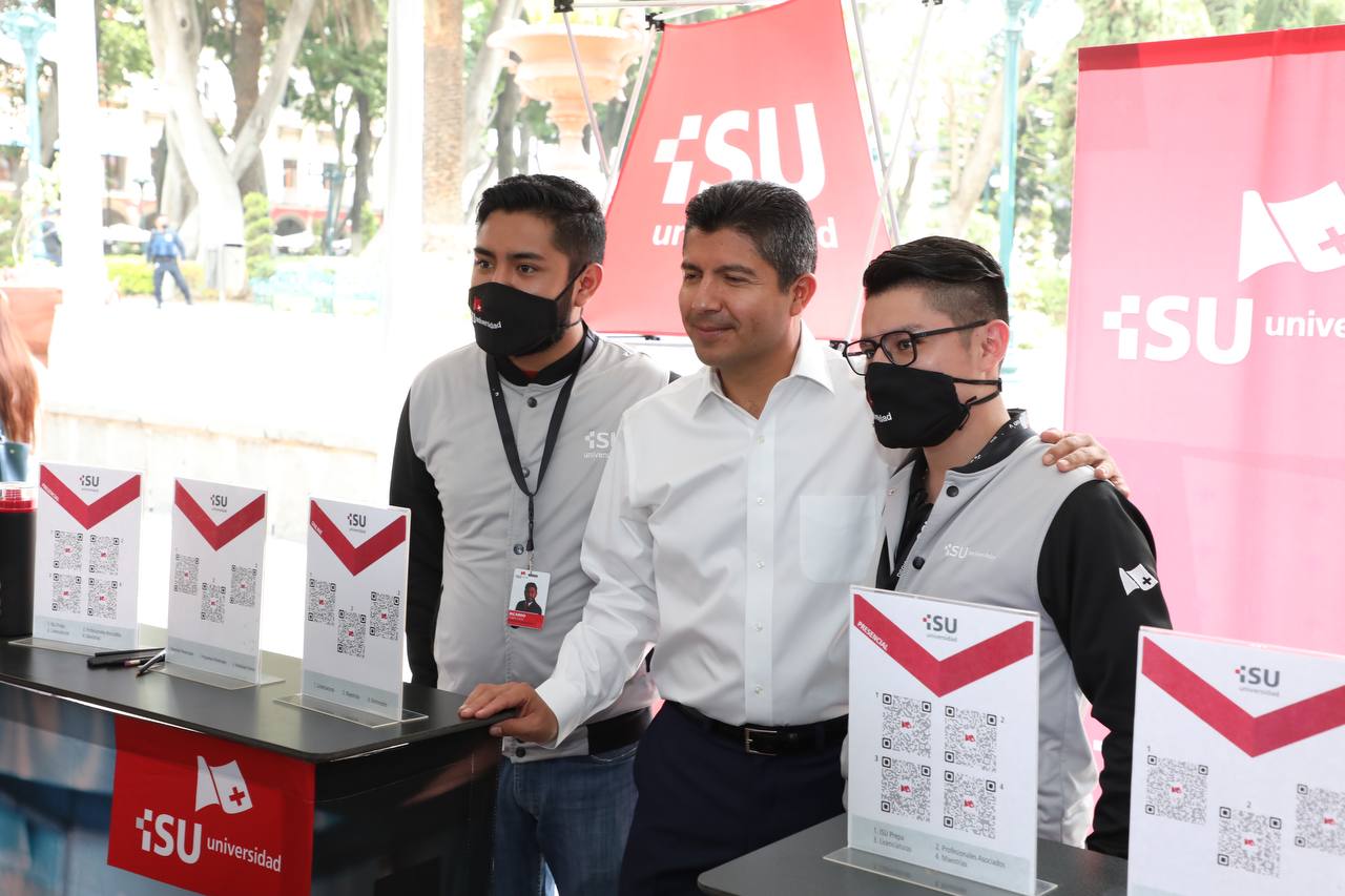 Eduardo Rivera, rectores y líderes sindicales inauguran la Expo Universidades 2022