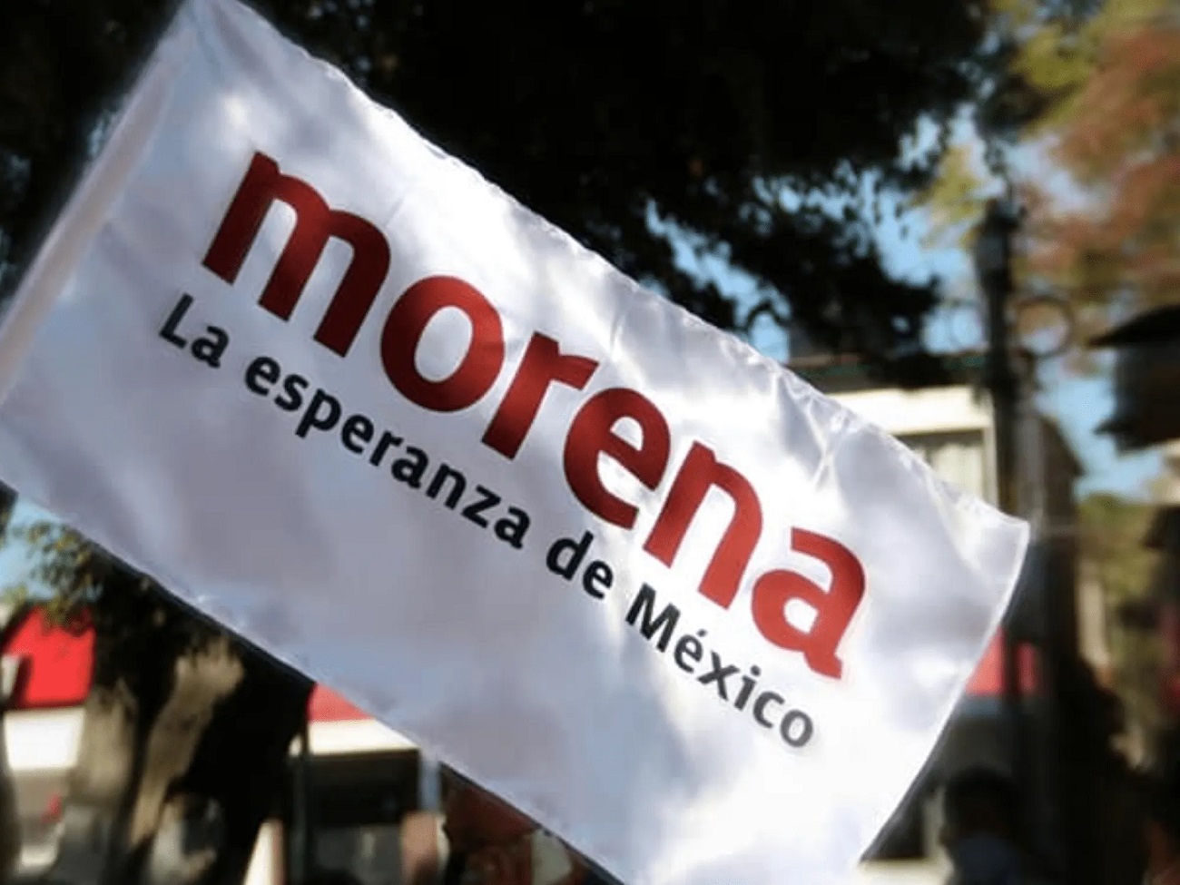 PULSO POLITICO. Morena admite que tiene que organizarse como partido