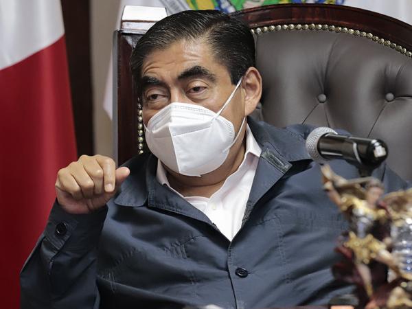 Seguridad en centros de vacunación de Puebla está garantizada; vigilancia fue reforzada: MBH