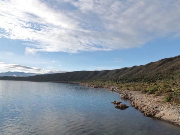 Informan autoridades sobre medidas para el cuidado ambiental de la laguna de Alchichica, Puebla
