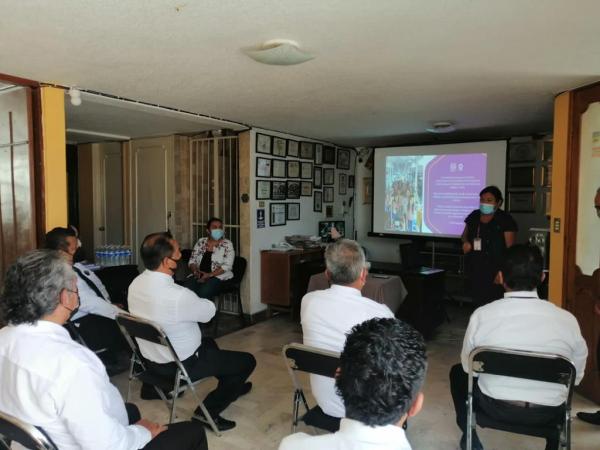 Con capacitación permanente, gobierno estatal impulsa un transporte libre de violencia: SMT