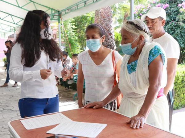 En «Martes Ciudadano», SEGOB brinda apoyo de Defensoría a habitantes de la Sierra Nororiental