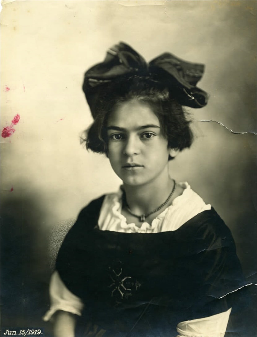 EL CONFESIONARIO. Infancia de Frida Khalo es llevada al teatro