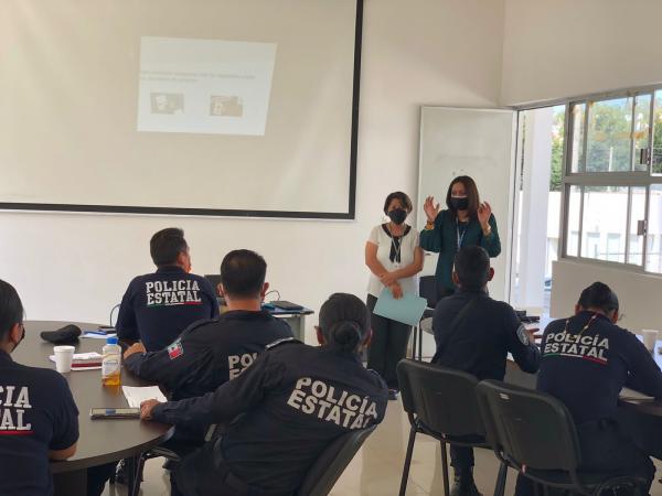 Fortalece SEGOB desempeño de funcionarios con taller de violencia de género