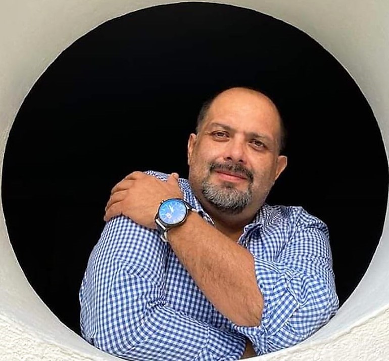 Bernardo Fuentes Manzo. Una luz para el mundo