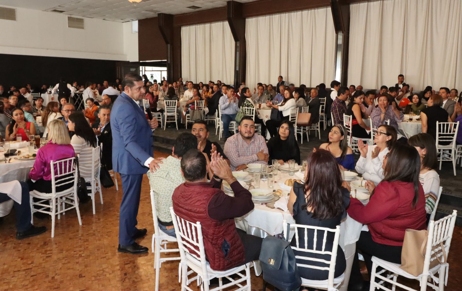 Reunión de conciliación promueve Armenta con 300 aspirantes a candidatas y candidatos