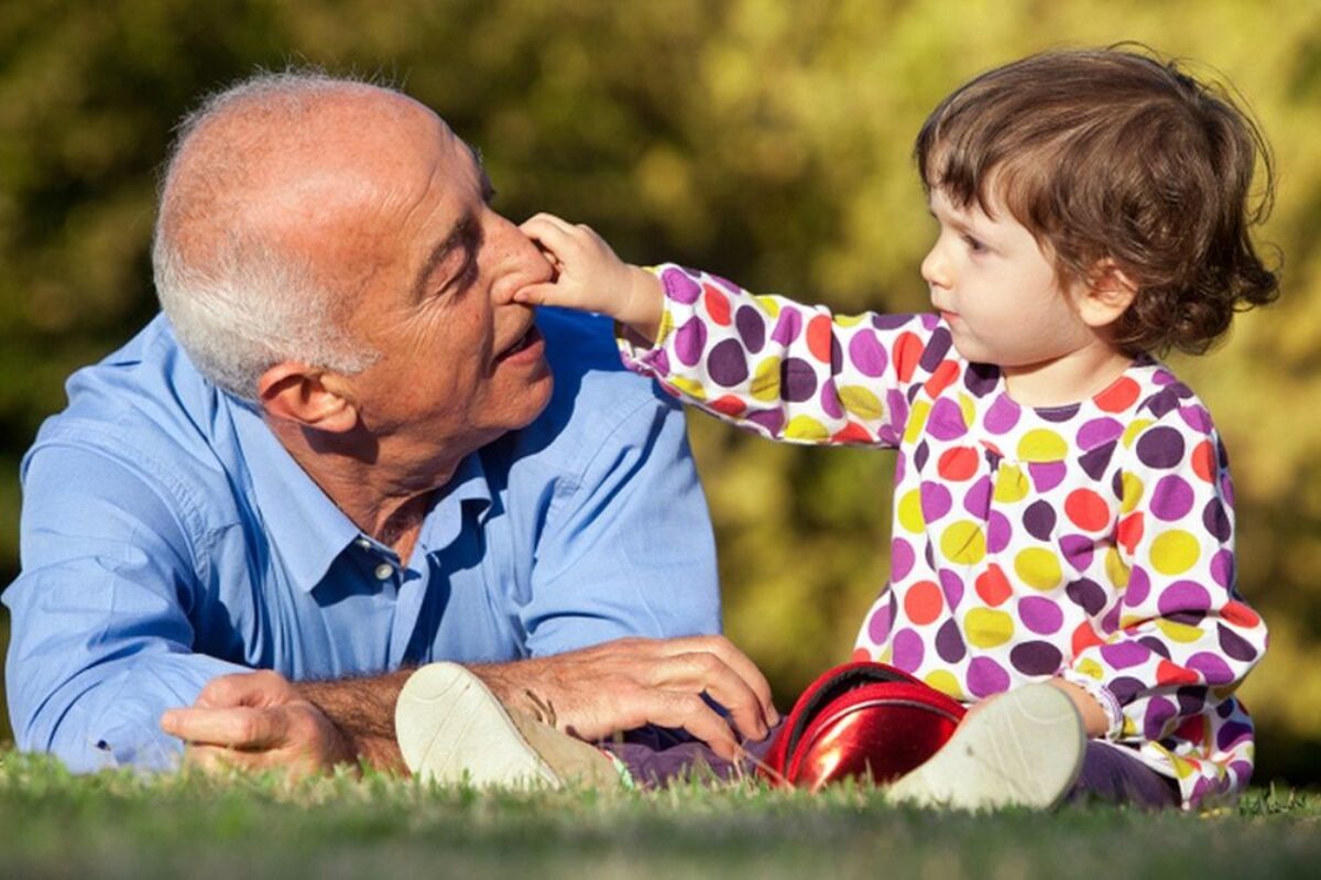 El Día del Abuelo, un espacio de reflexión para conocer el estado emocional de los adultos mayores