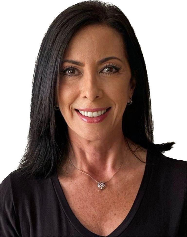 Hilda Maza Ugalde. Porque la pintura también es poesía
