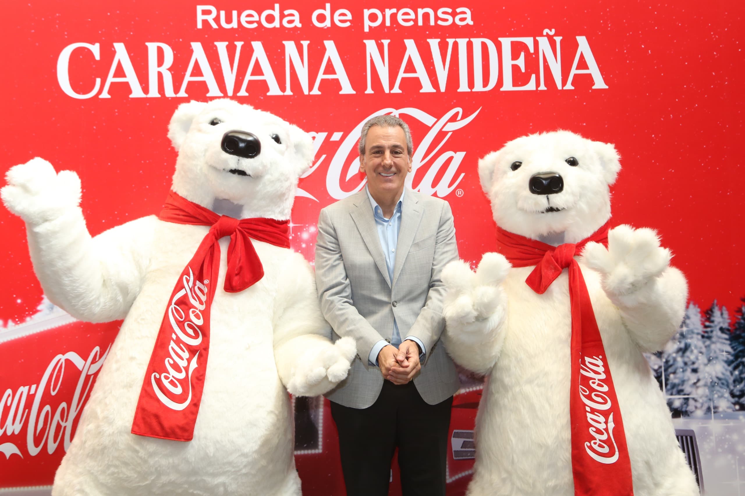Invita Gobierno de la Ciudad a disfrutar de la Caravana Navideña Coca-Cola 2024