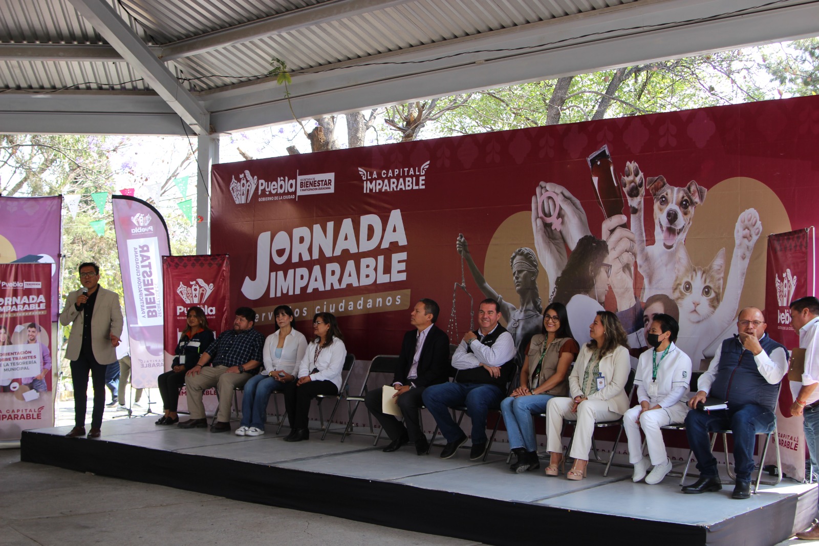 Suman más servicios y dependencias a las jornadas imparables de servicios ciudadanos