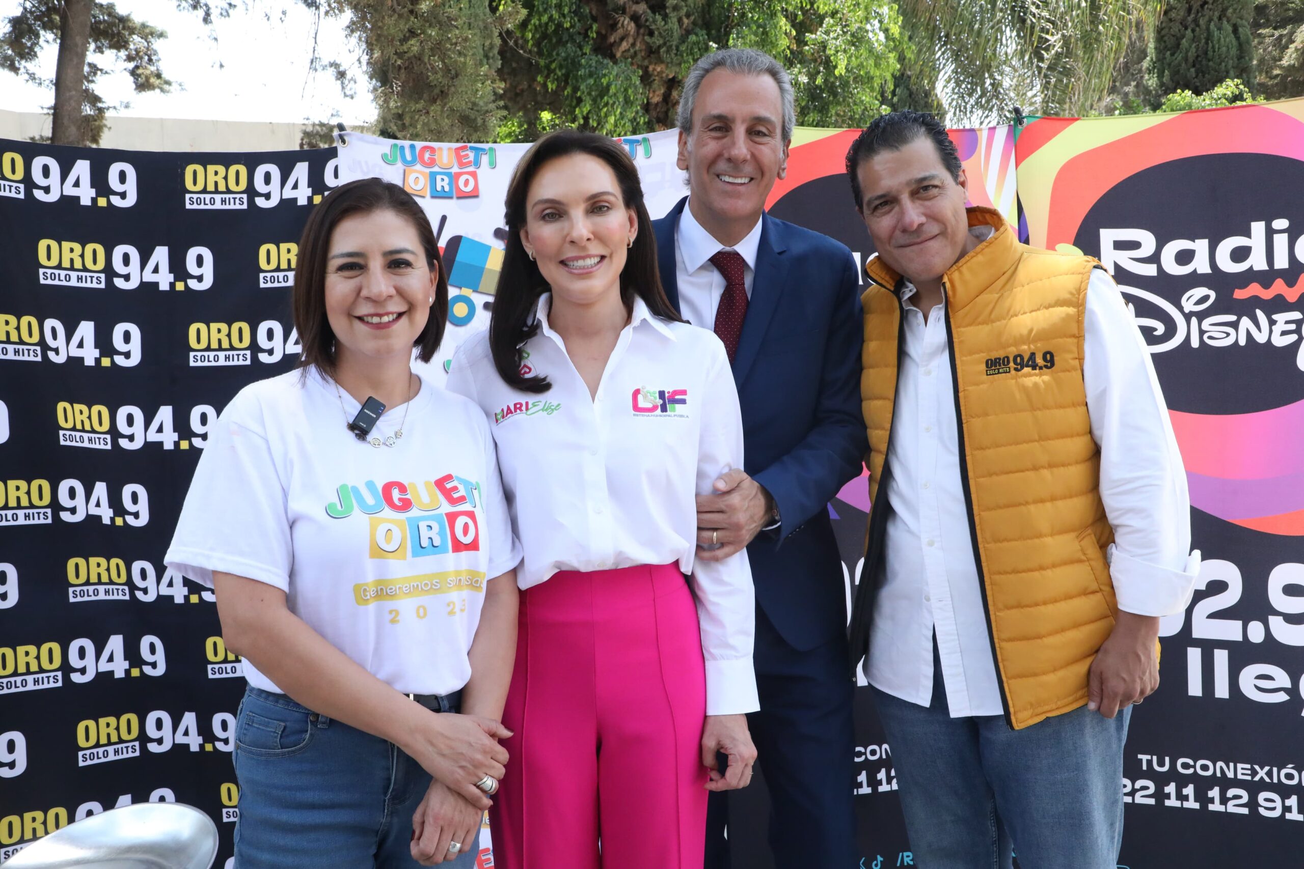 Fortalece SMDIF su relación con las empresas para regalar alegrías y sonrisas a las y los niños que más lo necesitan