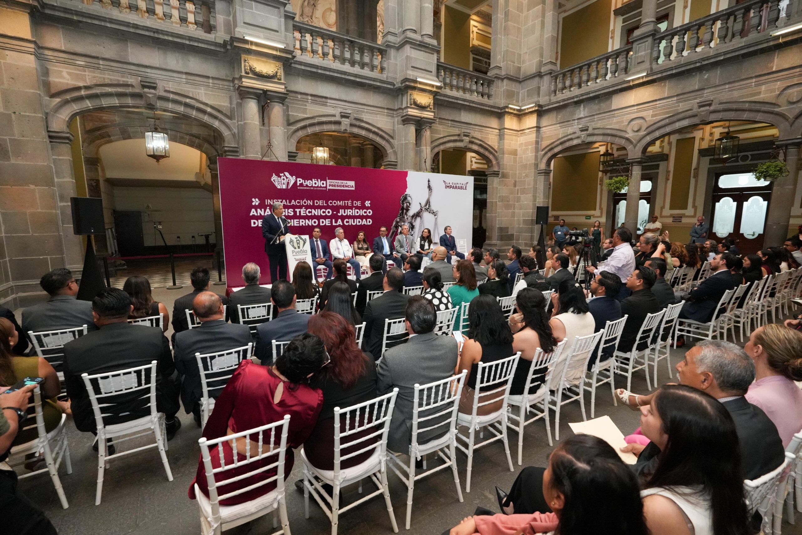 Pepe Chedraui encabezó la Instalación y Toma de Protesta del Comité de Análisis Técnico-Jurídico del Municipio de Puebla