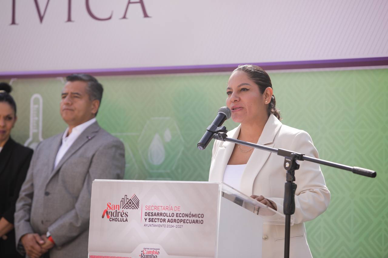Encabeza Lupita Cuautle ceremonia cívica de junio y reafirma compromiso con un gobierno plural y cercano