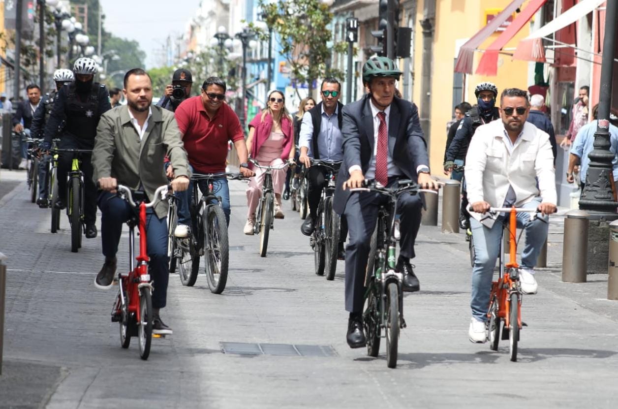 Encabeza Pepe Chedraui rodada en conmemoración de la Semana de la Bicicleta