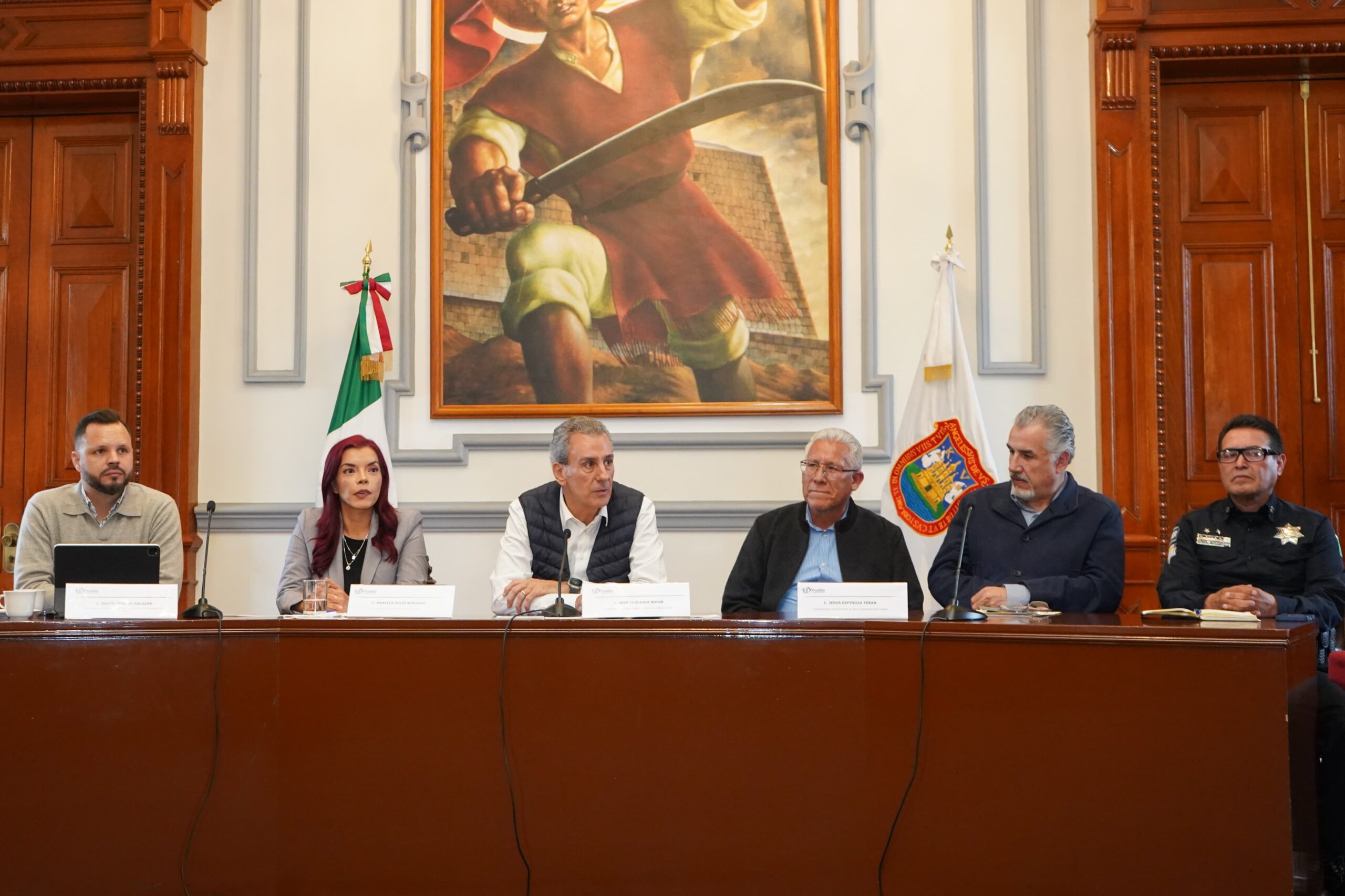 Se reunió Pepe Chedraui con representantes de fraccionamientos de la capital