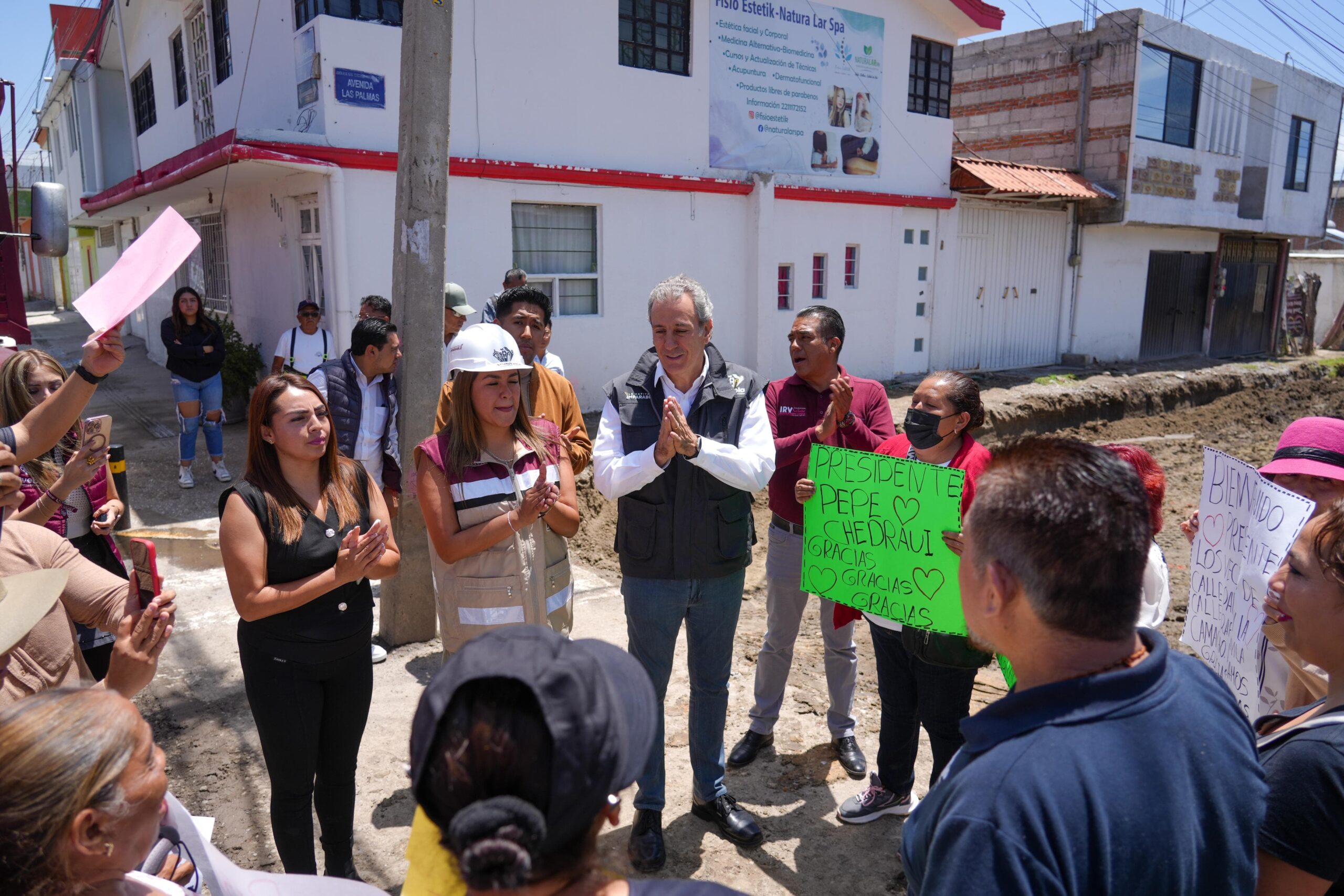 Fortalece Pepe Chedraui infraestructura vial en la Junta Auxiliar Ignacio Romero Vargas