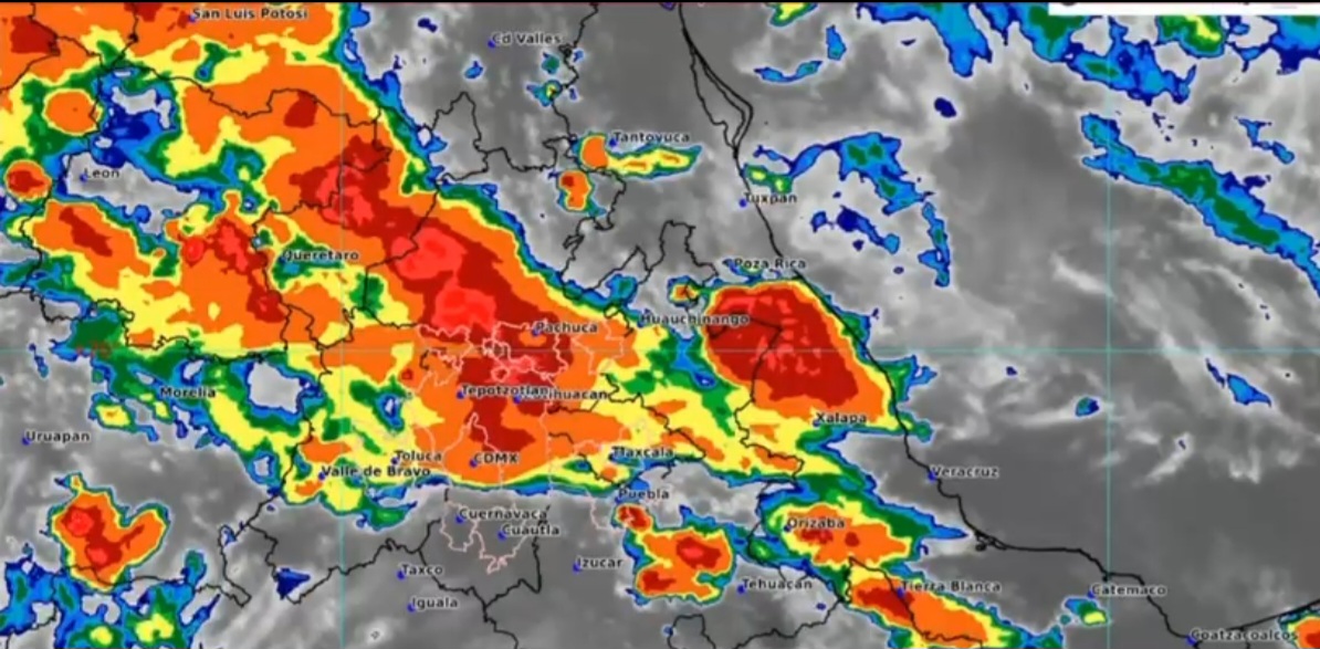 Aumenta intensidad de lluvias en la capital, pide Gobierno de la Ciudad extremar precauciones