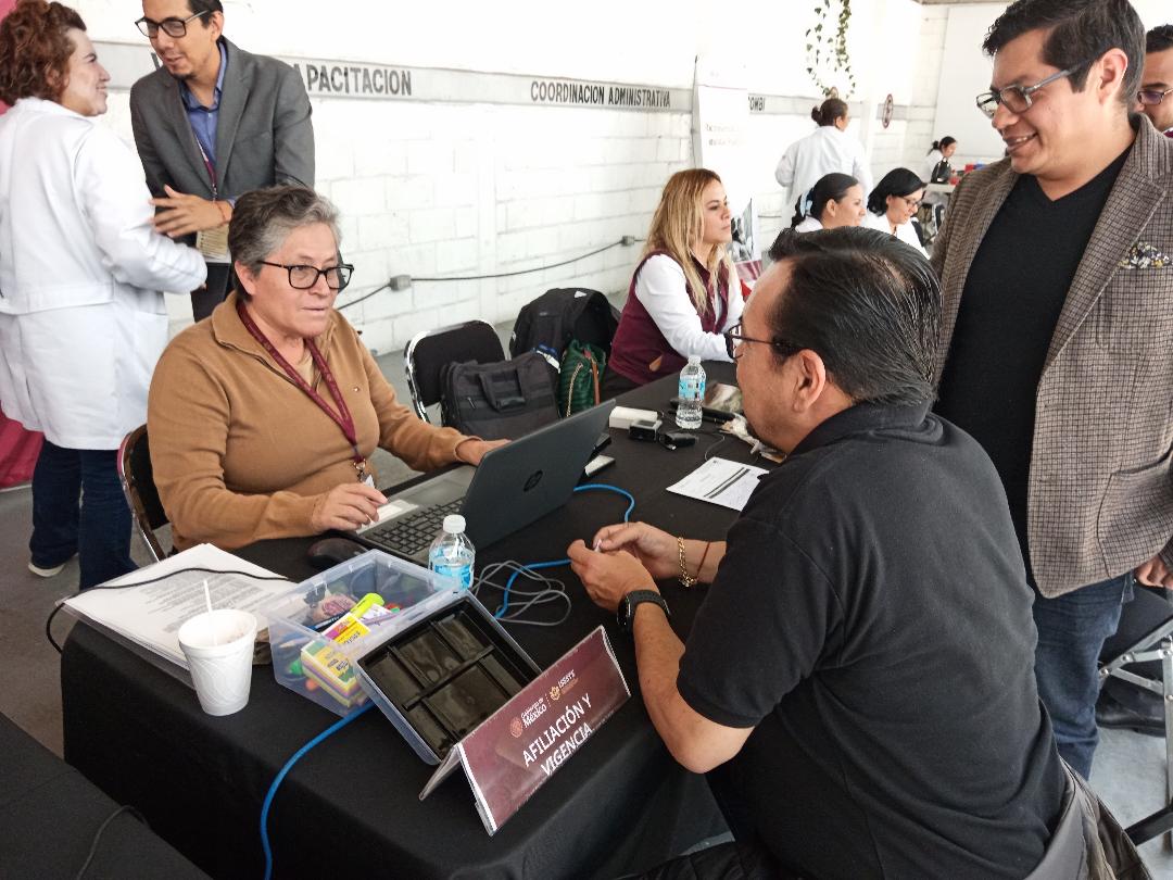 Realiza ISSSTE Puebla Audiencia Ciudadana con módulo itinerante en el INE