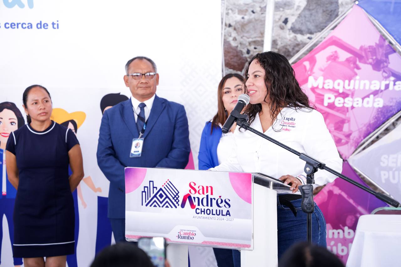 Lleva Lupita Cuautle Jornada de Proximidad Social a San Francisco Acatepec