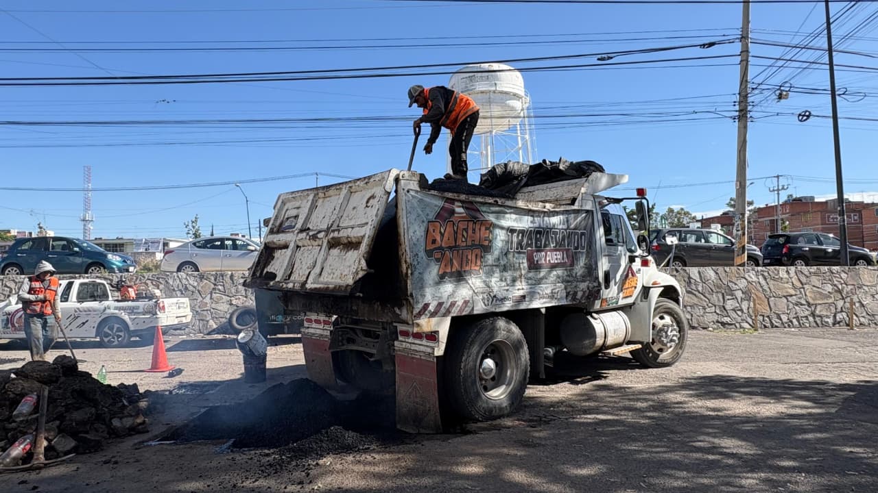 Atiende Gobierno de la Ciudad vialidades y calles de la Margarita