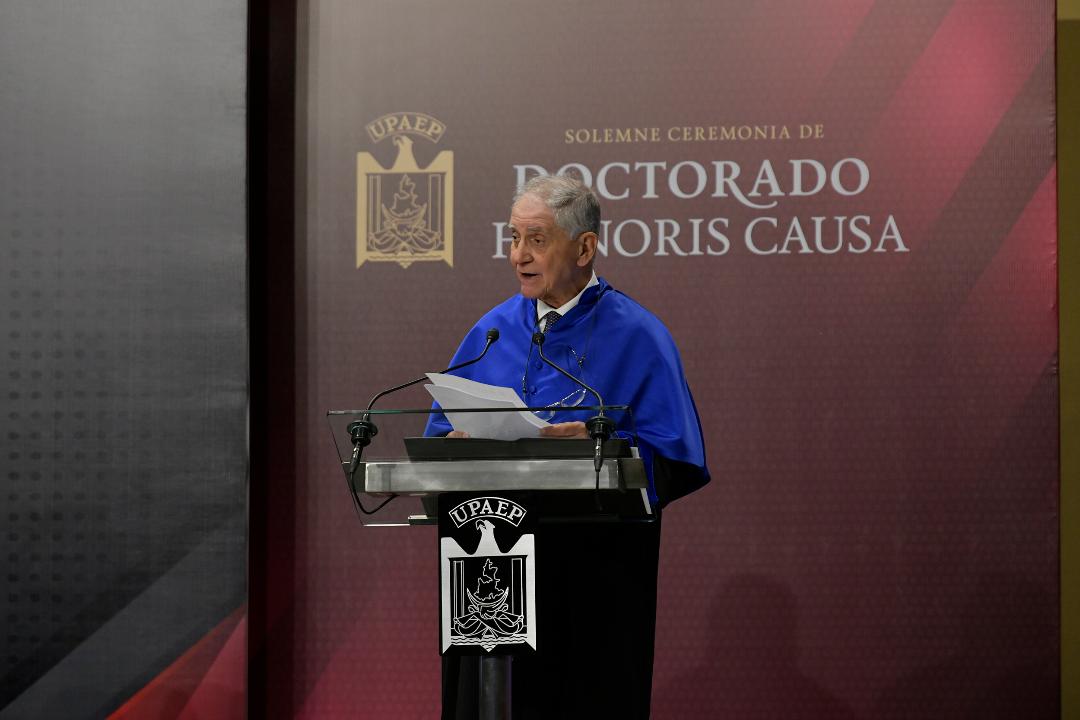 UPAEP distingue a Rocco Buttiglione con Doctorado Honoris Causa