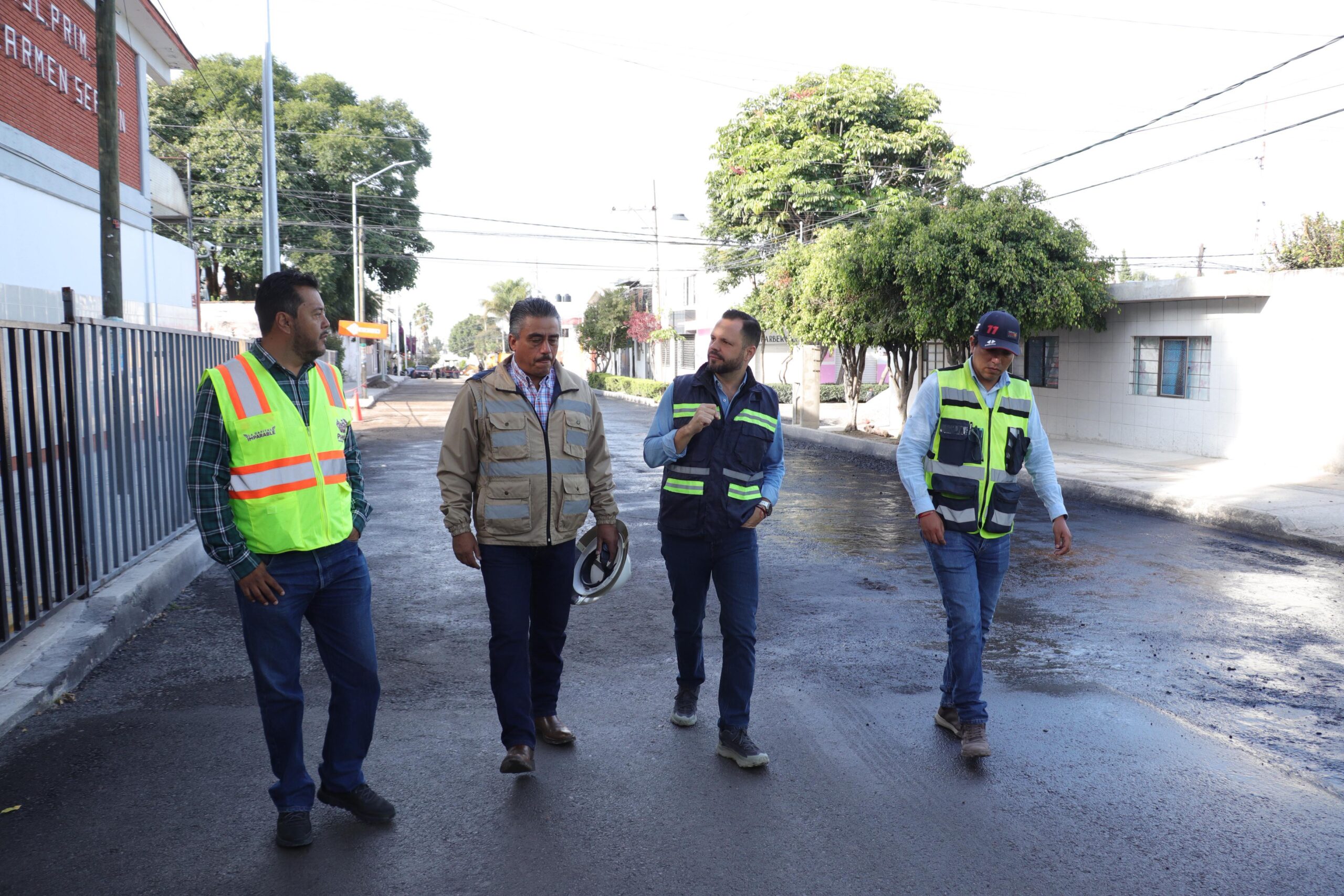 Impulsa Gobierno de la Ciudad mantenimiento vial en la colonia Aquiles Serdán