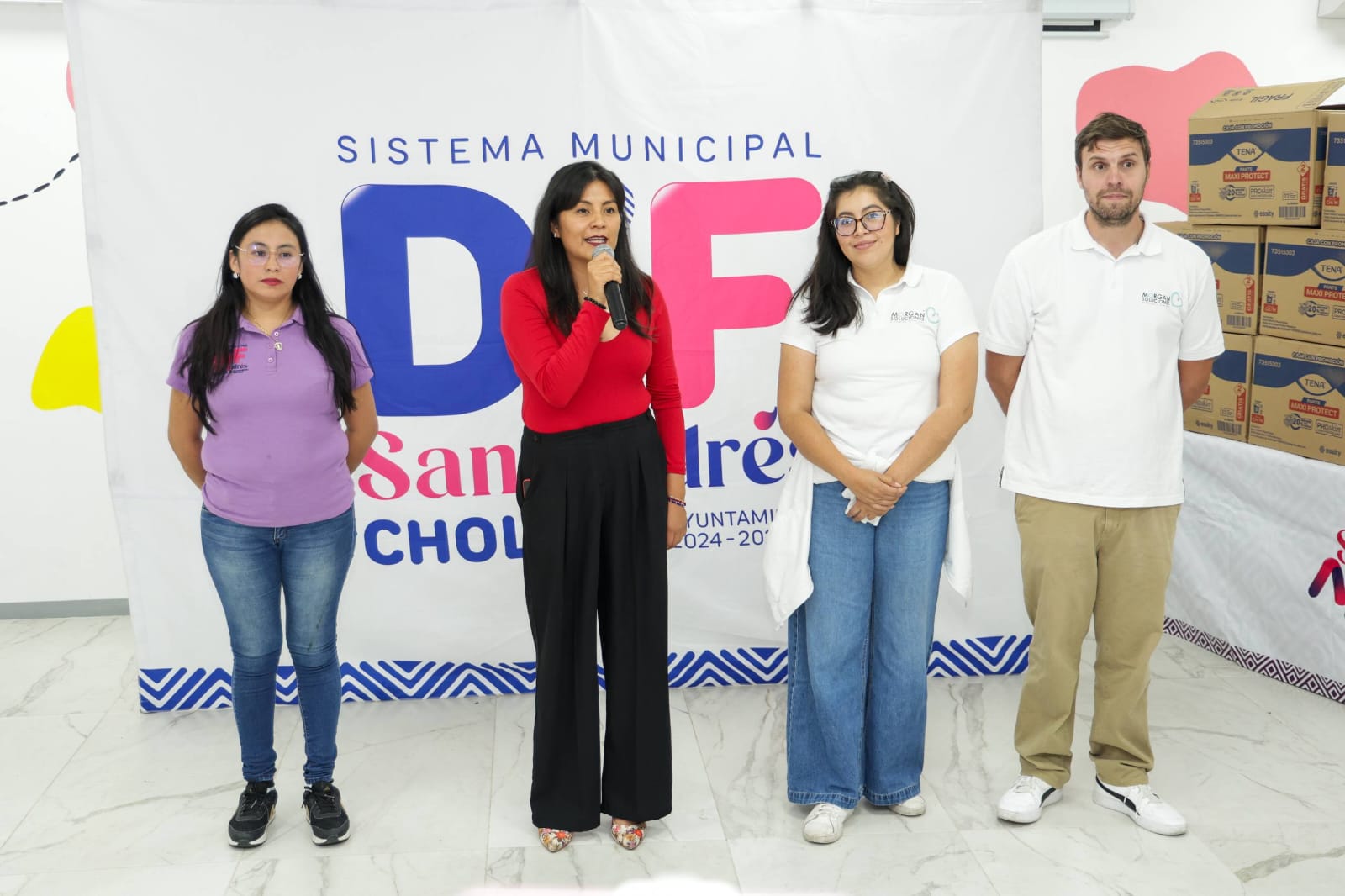 Realiza SMDIF de San Andrés Cholula cuarta entrega de productos médicos y de higiene