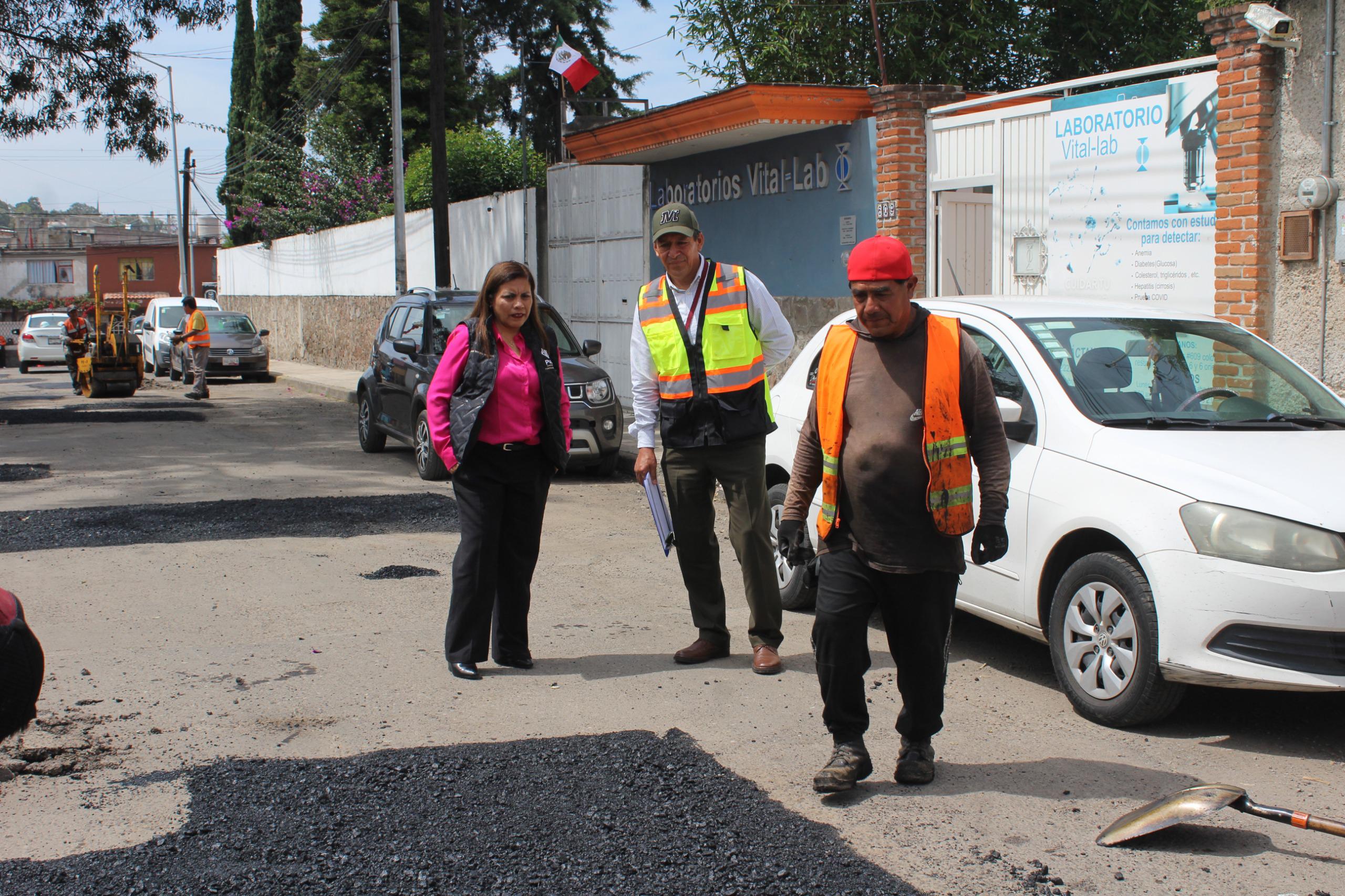 Supervisa Contraloría Municipal trabajos de bacheo por diferentes vialidades de la ciudad