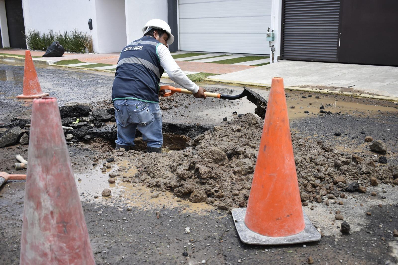 Agua de Puebla refuerza acciones para evitar fugas;  en el primer semestre 2025 atendió más de 7,600 reportes