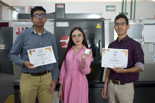 Alumnos de la Facultad de Ciencias de la Electrónica ganan oro en Infomatrix Argentina 2025
