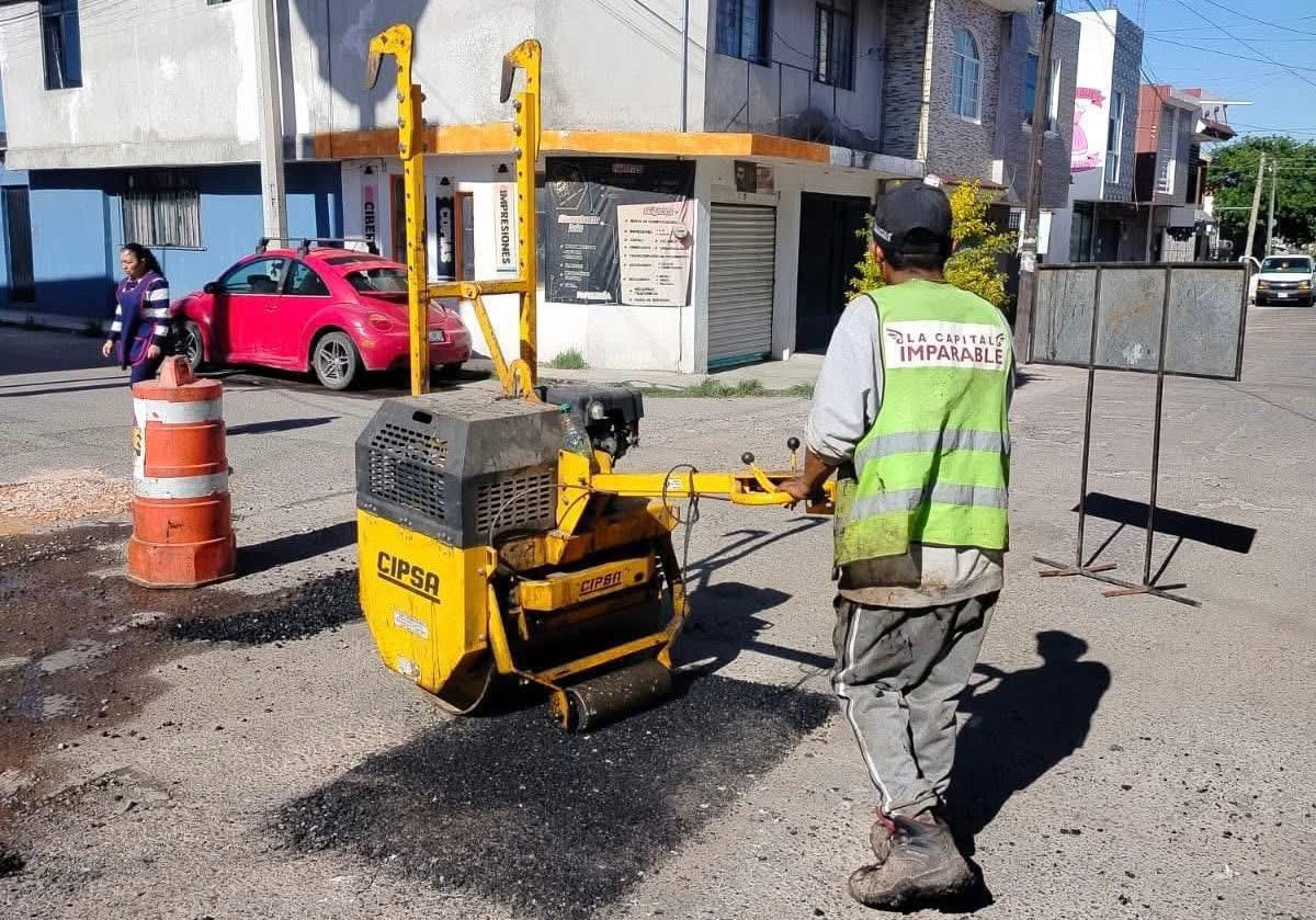 Gobierno de la Ciudad avanza con más de 197 mil baches tapados