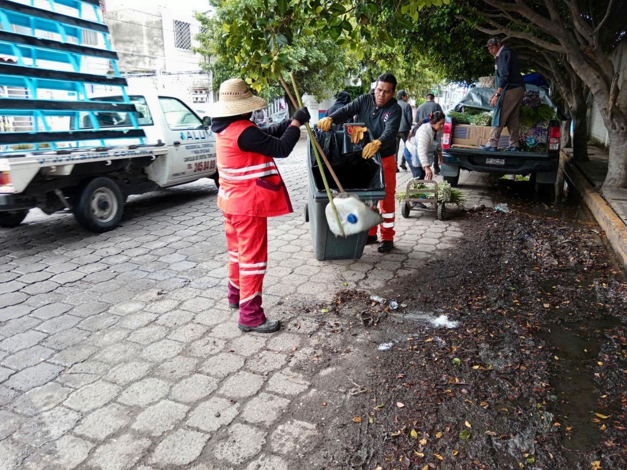 Refuerza Gobierno de la Ciudad acciones de limpieza durante la temporada de Muertos