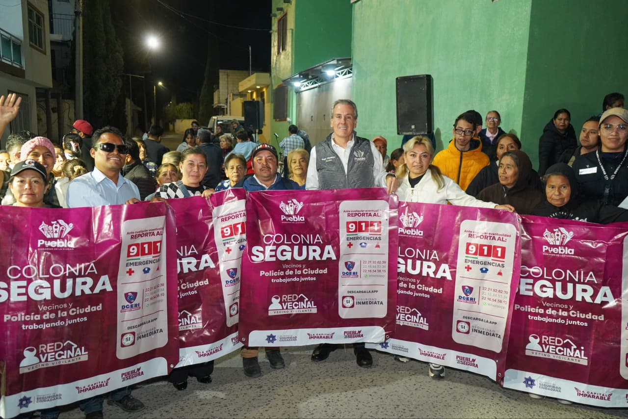 Lleva Pepe Chedraui tecnología LED a la colonia Santa Lucía con Puebla Brilla